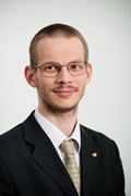 Stefan Ondek, Managing Partner and Head Trainer Stefan Ondek, Managing Partner and Head Trainer